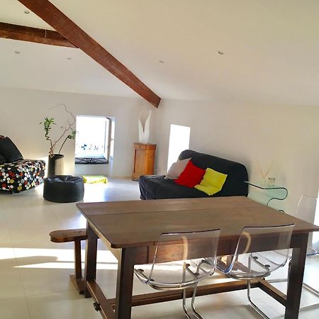 Grand Appartement Style Loft Bord De Mer 프로프리아노 외부 사진