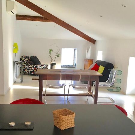 Grand Appartement Style Loft Bord De Mer 프로프리아노 외부 사진