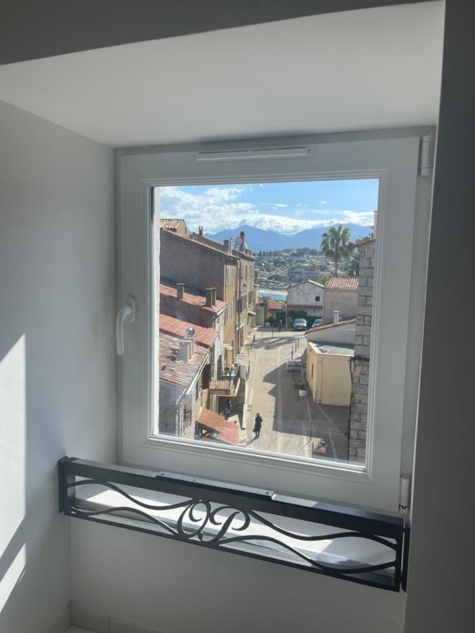 Grand Appartement Style Loft Bord De Mer 프로프리아노 외부 사진