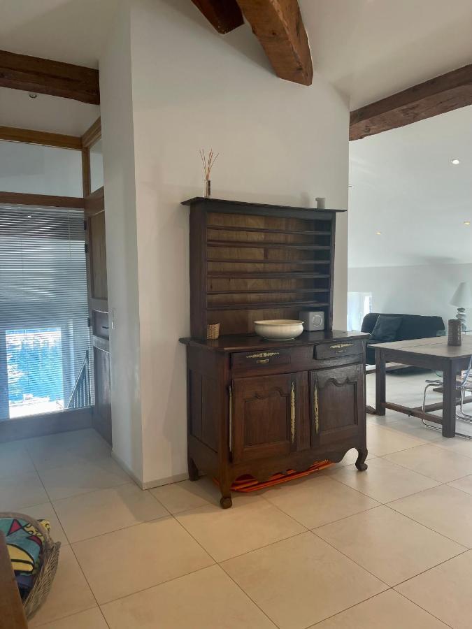 Grand Appartement Style Loft Bord De Mer 프로프리아노 외부 사진