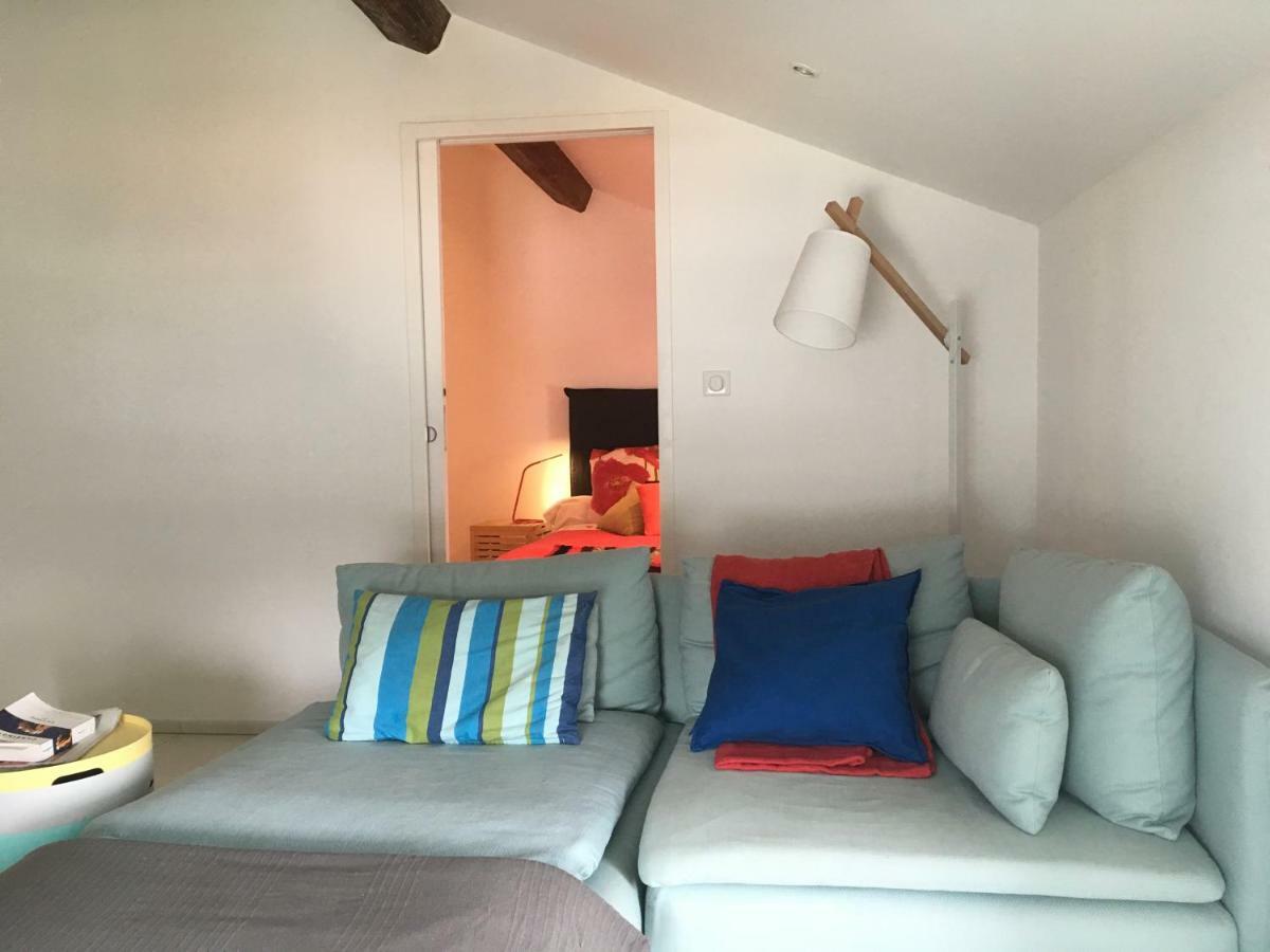 Grand Appartement Style Loft Bord De Mer 프로프리아노 외부 사진